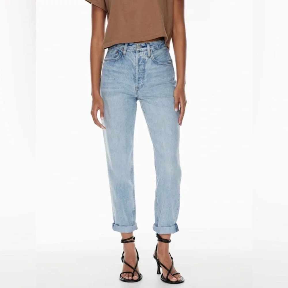 Denim Forum Light Blue High-Rise Wide Leg Jeans - Picture 4 of 12